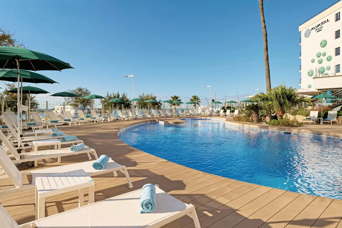 AluaSoul Palma OUTDOOR_POOL