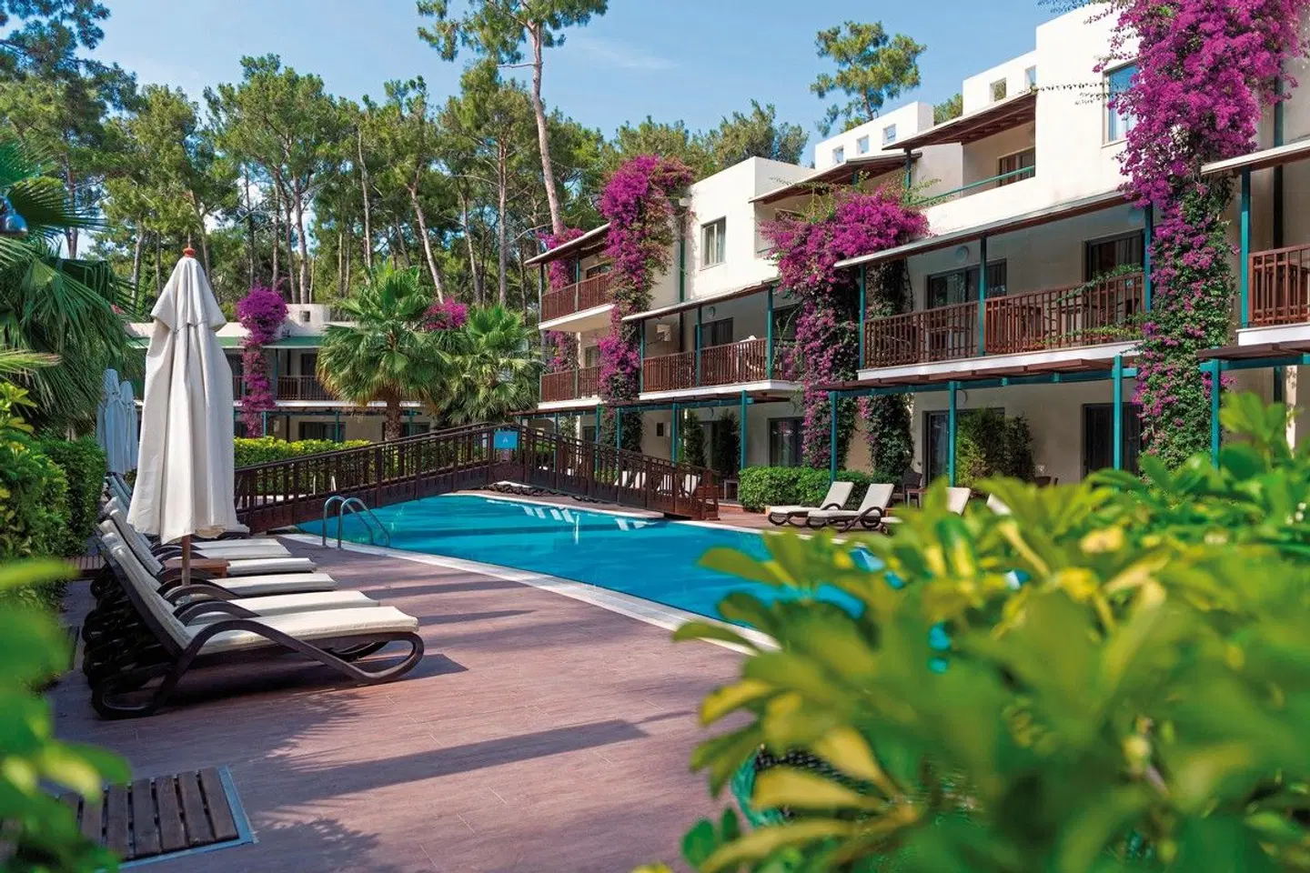 Turquoise Hotel OUTDOOR_POOL