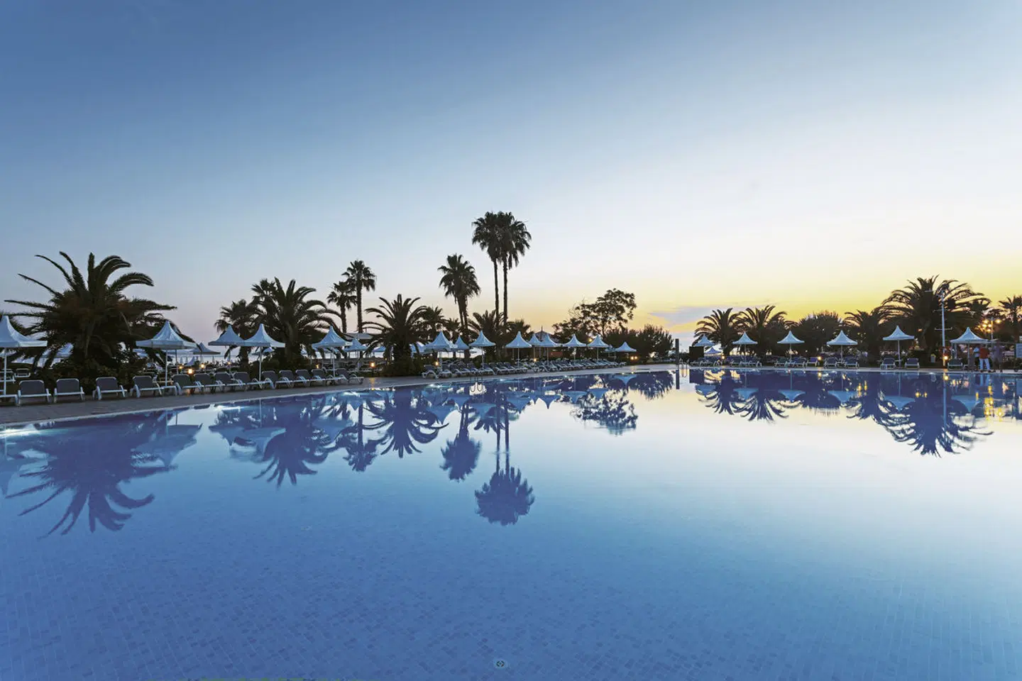 Turquoise Hotel OUTDOOR_POOL