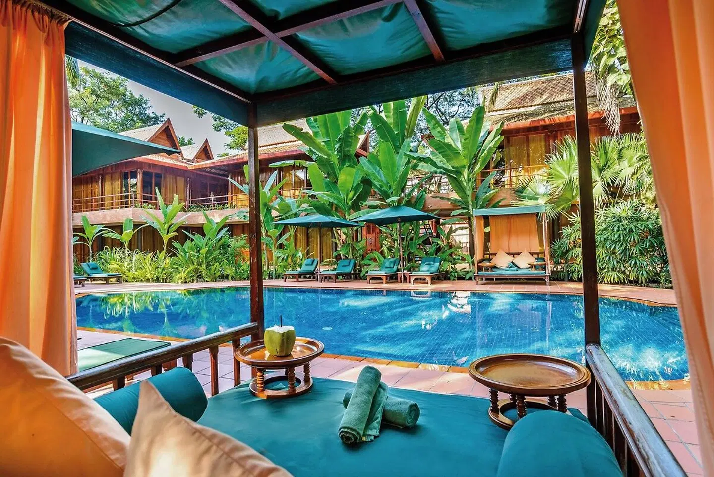 Angkor Village Hotel Hallenbad