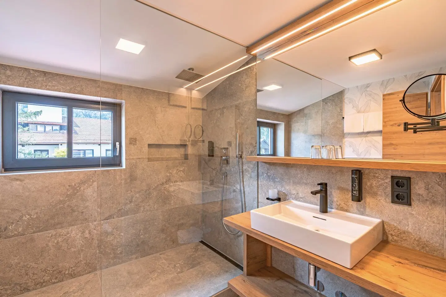 Alpensonne Tegernsee Badezimmer