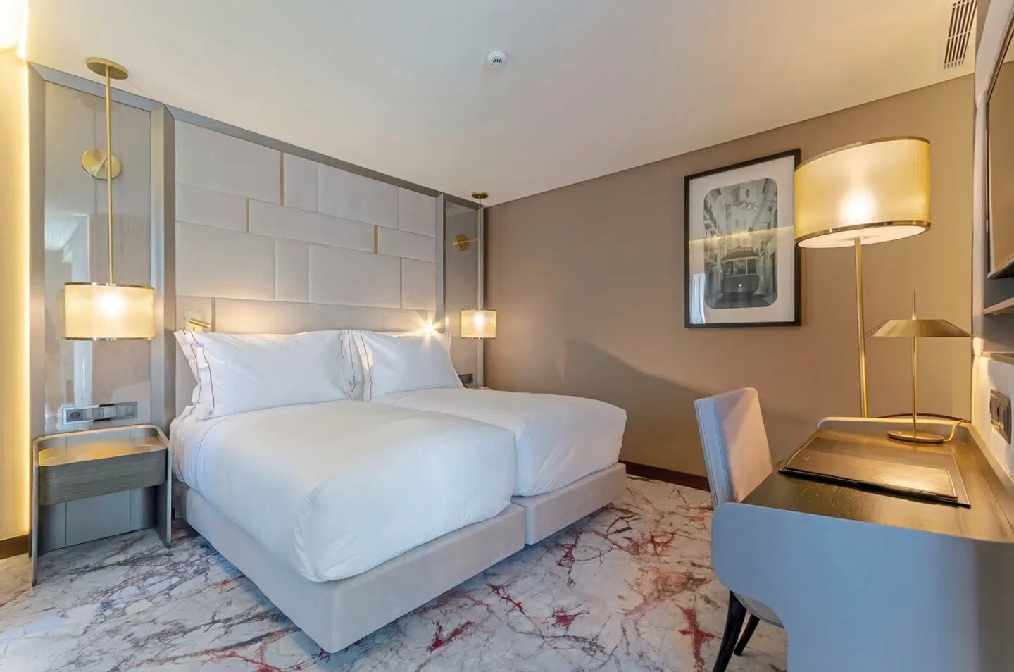 Turim Boulevard Hotel ROOM_EXAMPLE