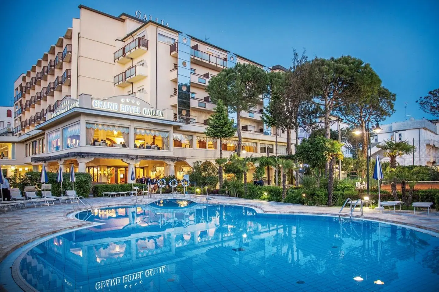 Grand Hotel Gallia EXTERIOR