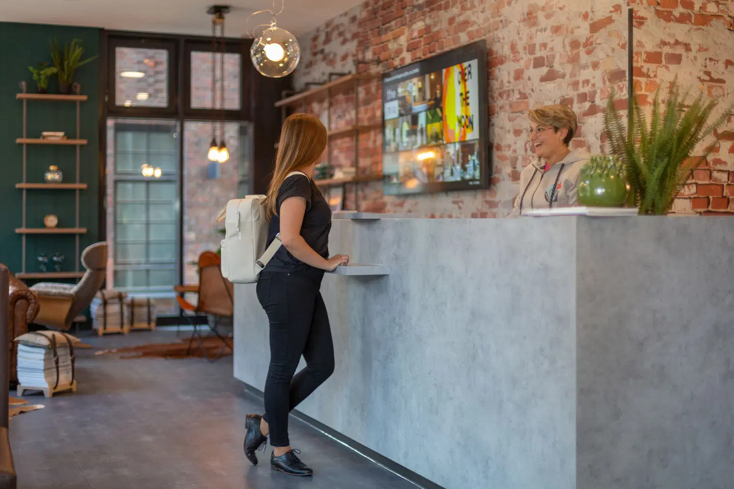 Holiday Inn - the niu, Bricks Hamburg Eppendorf LOUNGE_LOBBY