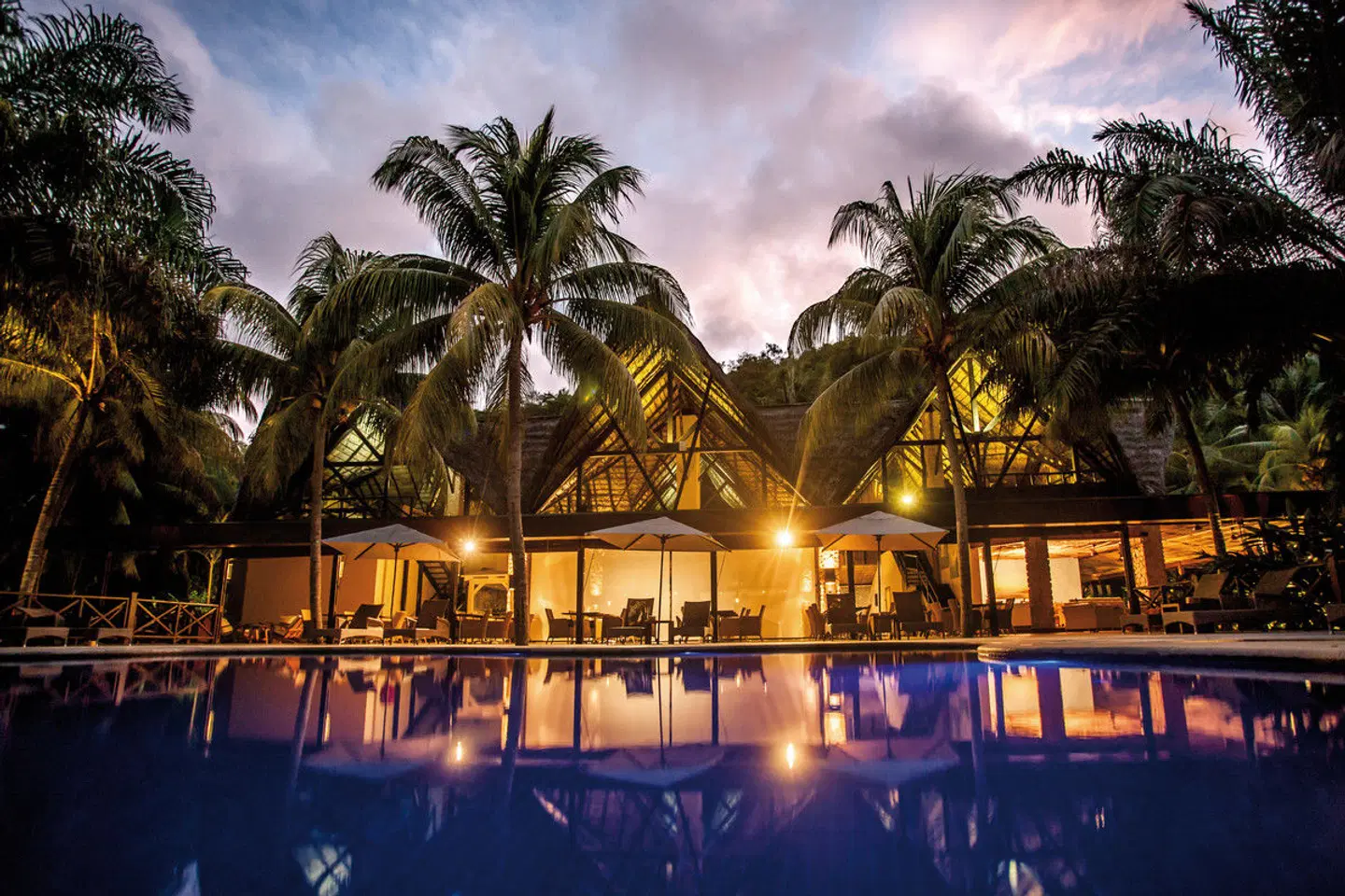 Paradise Sun Hotel OUTDOOR_POOL