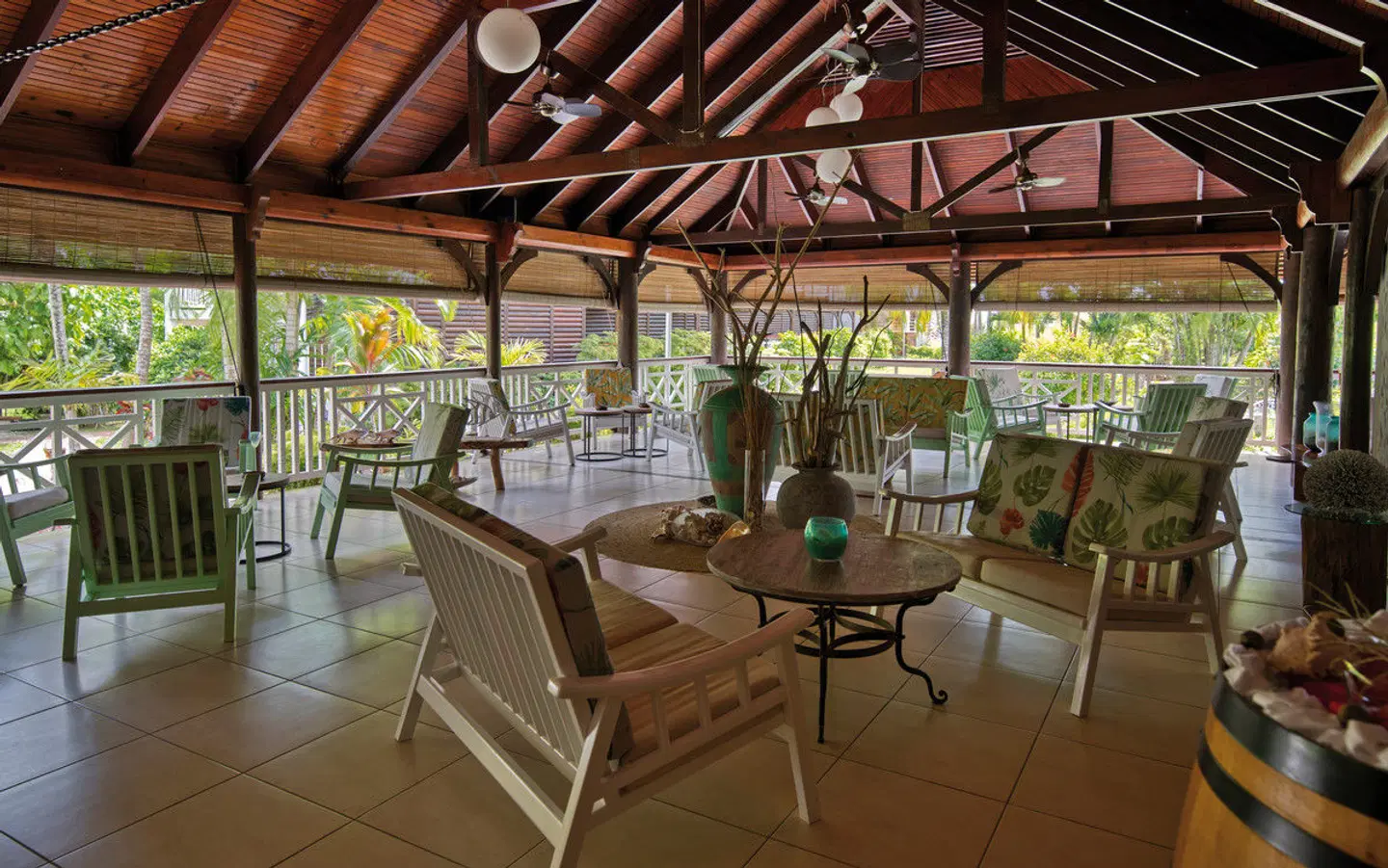 Acajou Beach Resort Terrasse