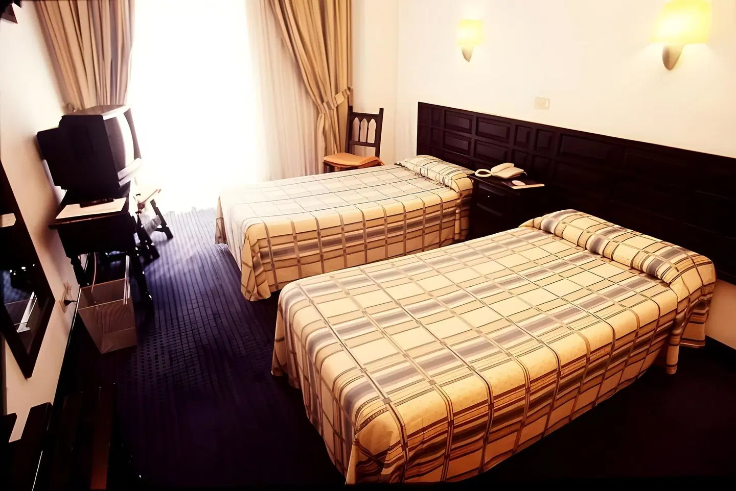 Miramar ROOM_EXAMPLE