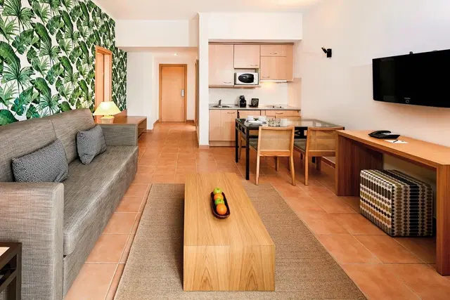 NH Marina Portimão Resort Badezimmer