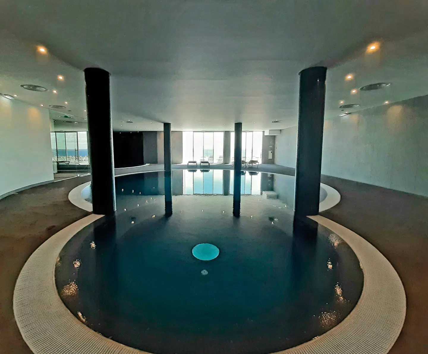 Royal Orchid HEALTH_BEAUTY