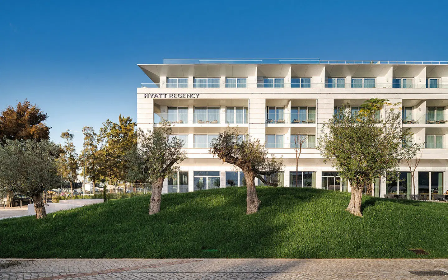 Hyatt Regency Lisbon EXTERIOR