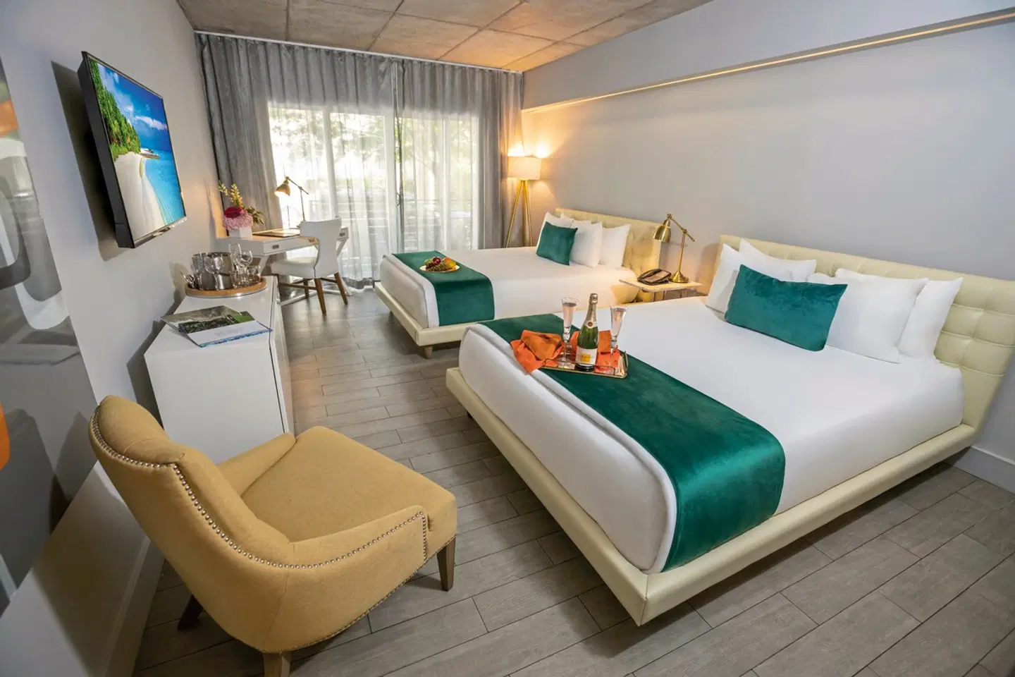 Riviera Suites South Beach ROOM_EXAMPLE