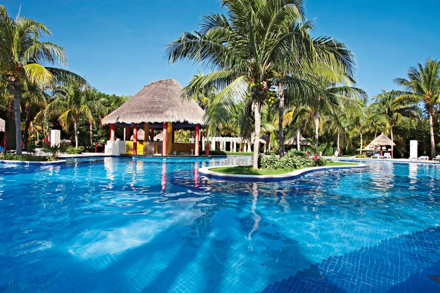 Bahia Principe Grand Coba OUTDOOR_POOL