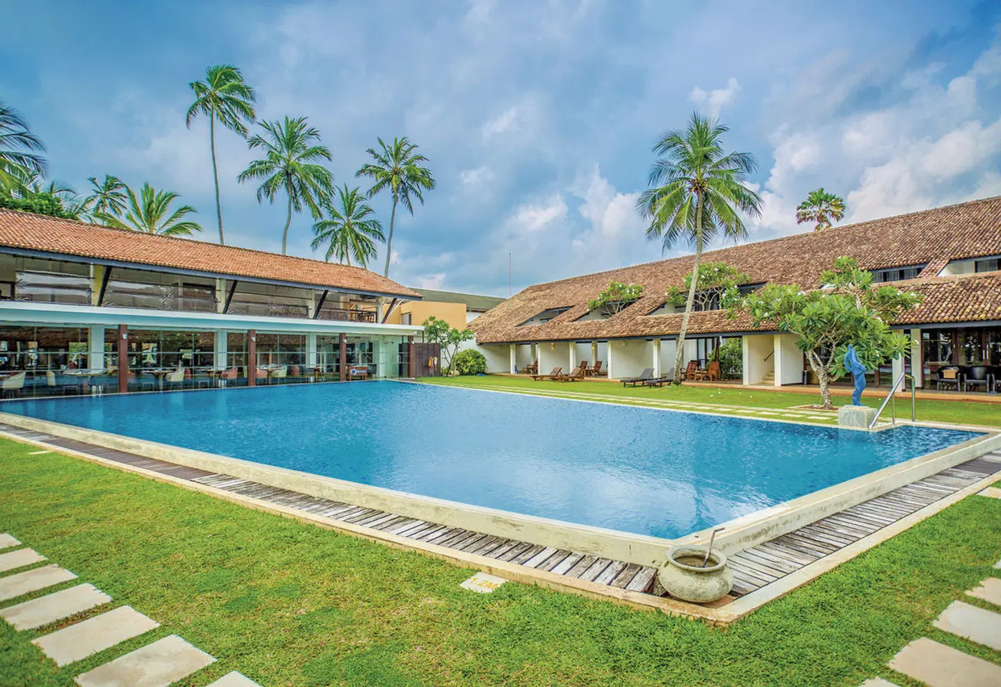 Thaala Bentota Resort OUTDOOR_POOL