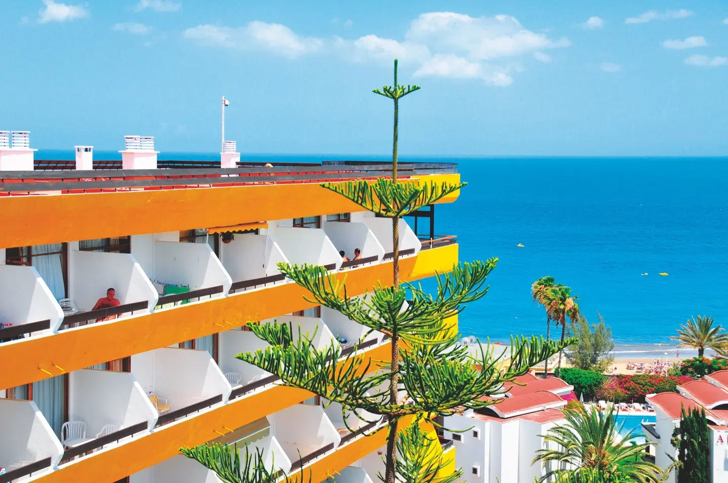 Apartamentos Las Arenas Terrasse