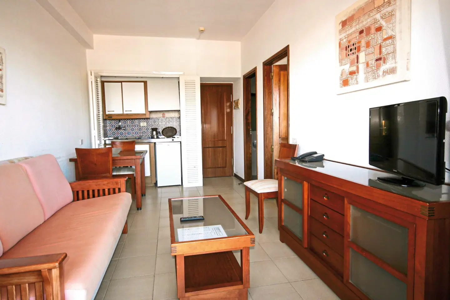 Principado ROOM_EXAMPLE