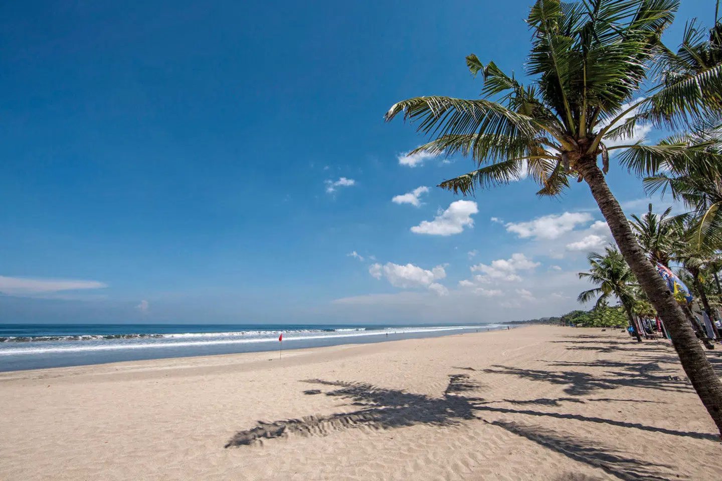 Legian Beach Hotel Strand