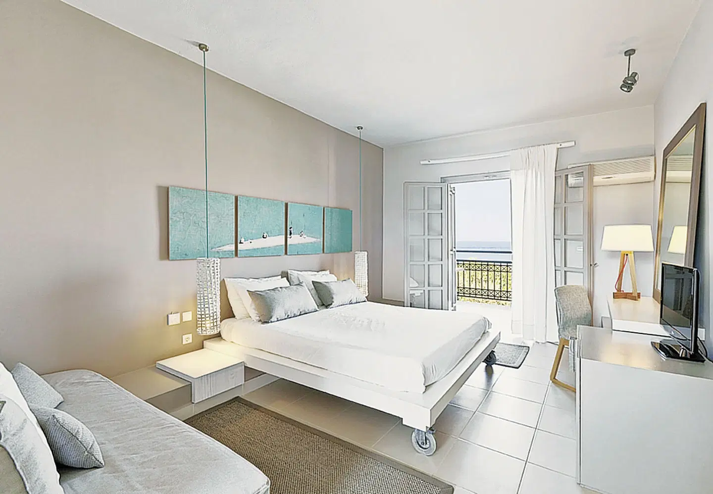 The Bay Hotel + Suites ROOM_EXAMPLE