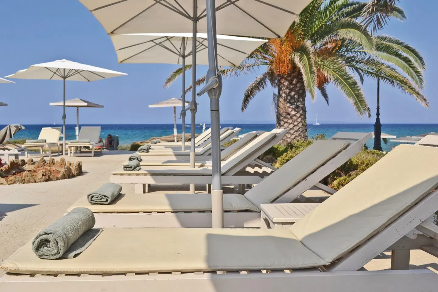 The Bay Hotel + Suites Strand