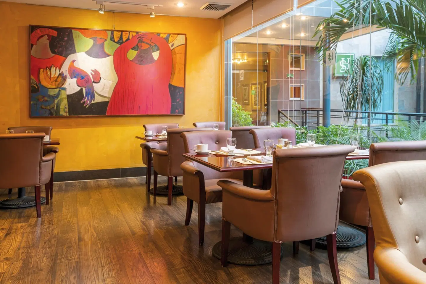 Studio Hotel Restaurant