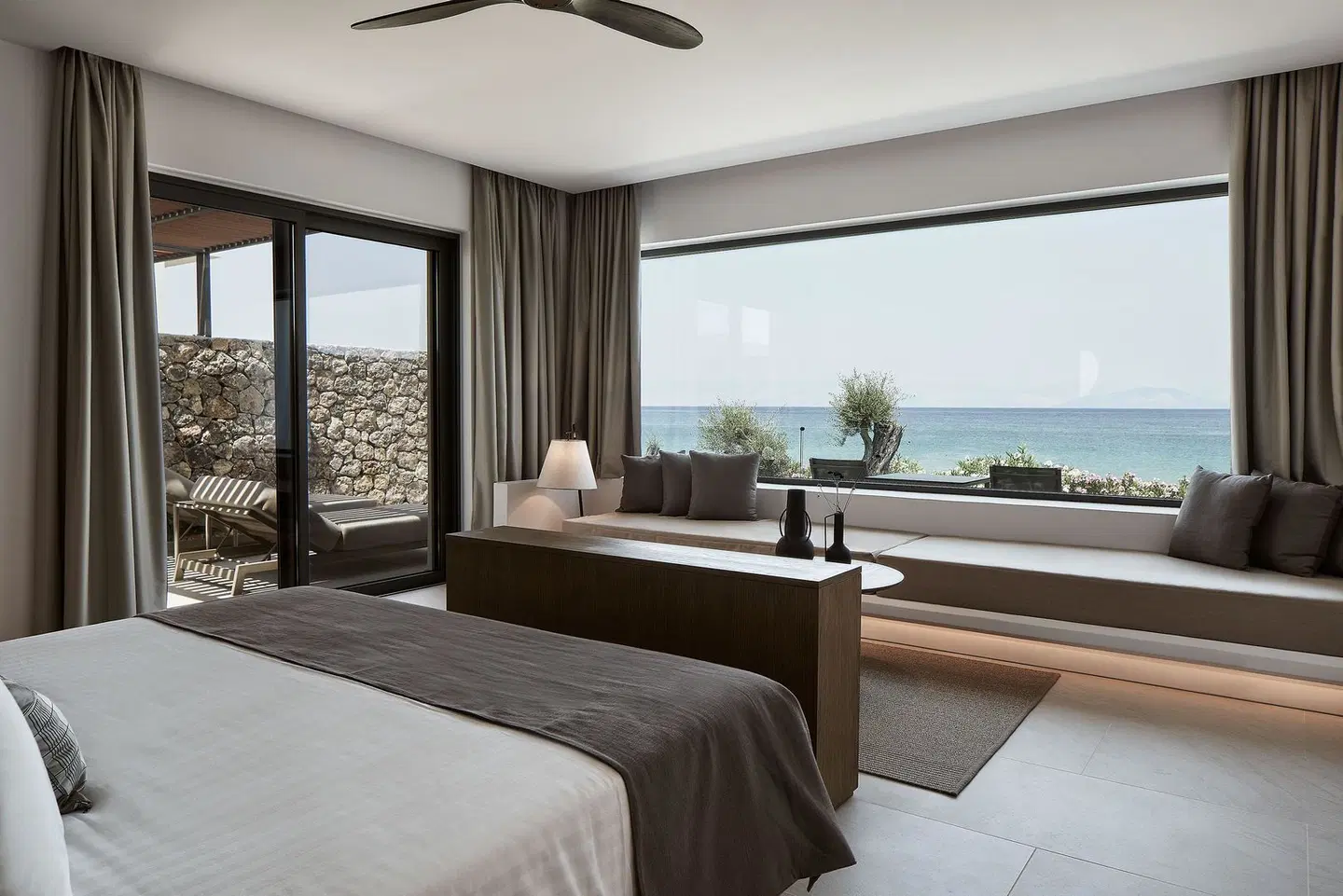The Olivar Suites ROOM_EXAMPLE