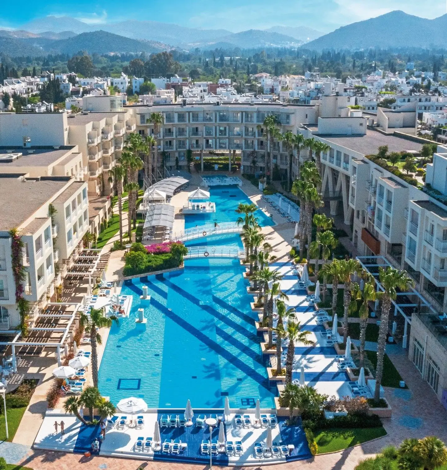 La Blanche Resort & Spa EXTERIOR