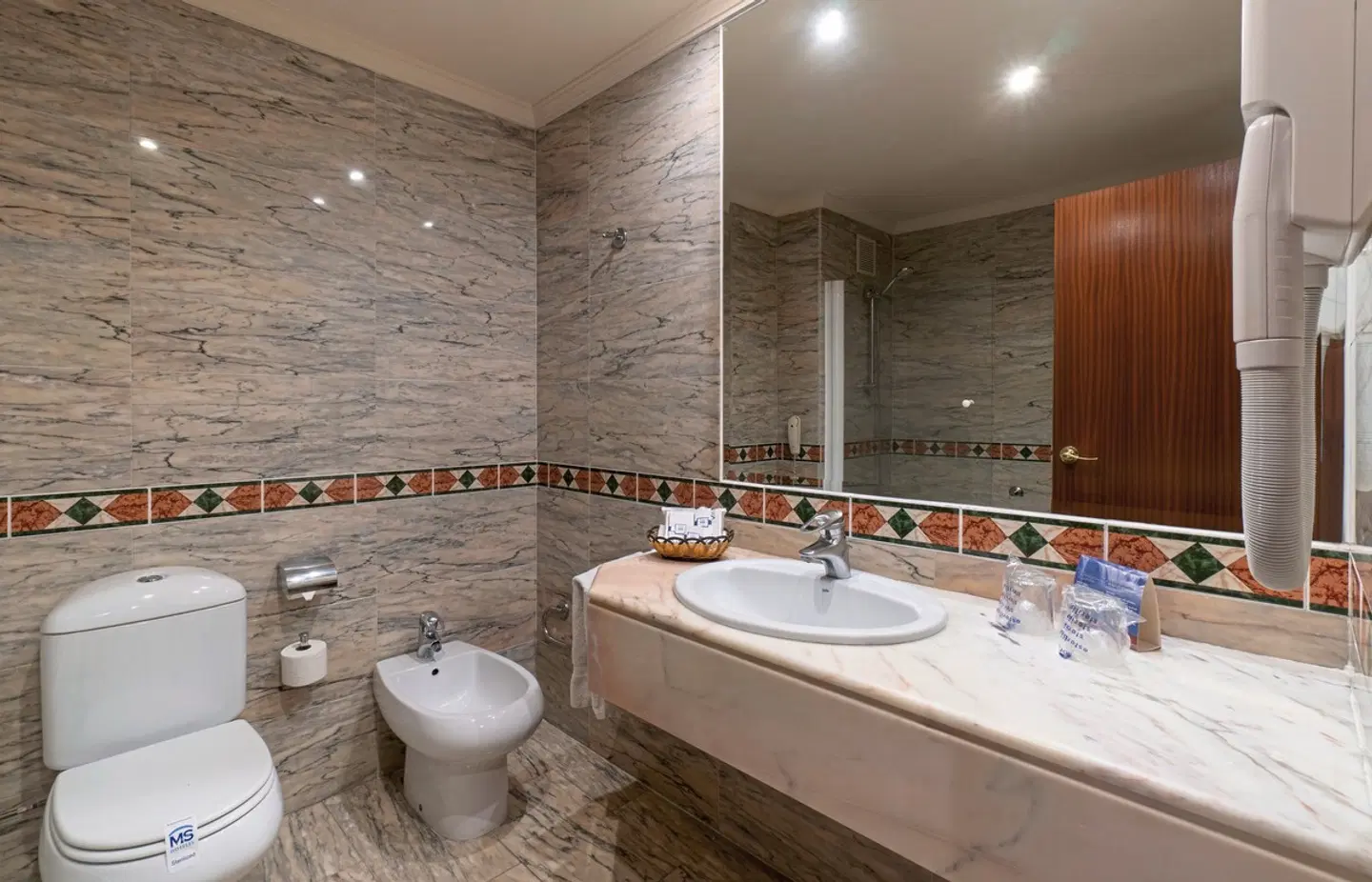 MS Amaragua Badezimmer