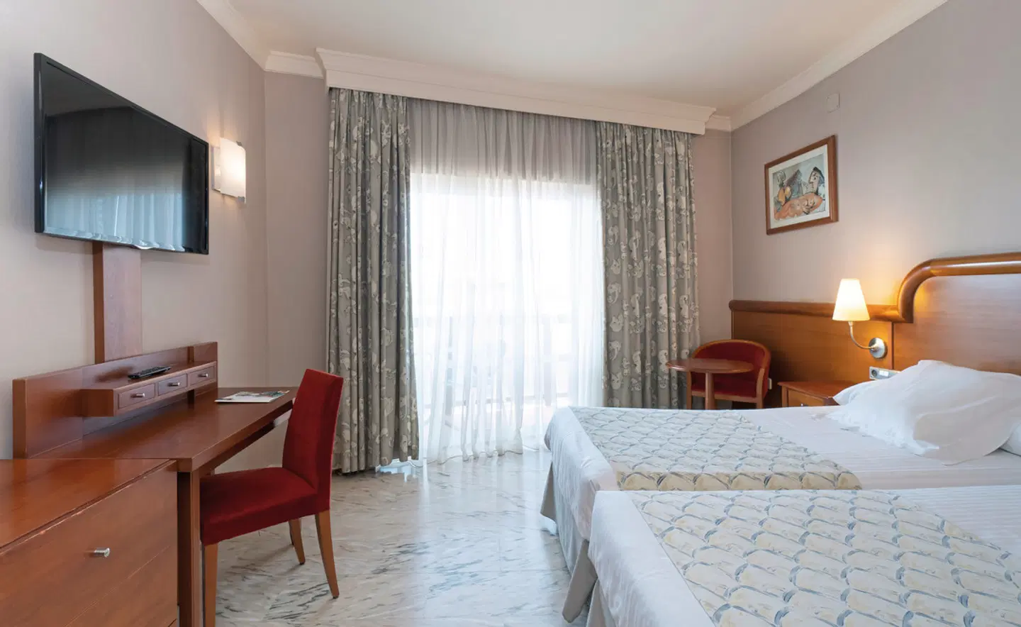 MS Amaragua ROOM_EXAMPLE