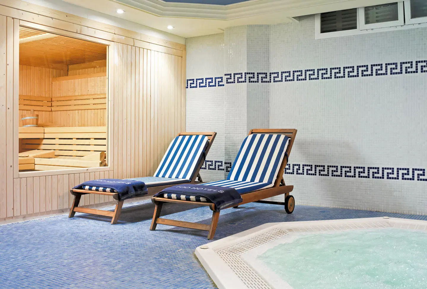 H10 Blue Mar HEALTH_BEAUTY