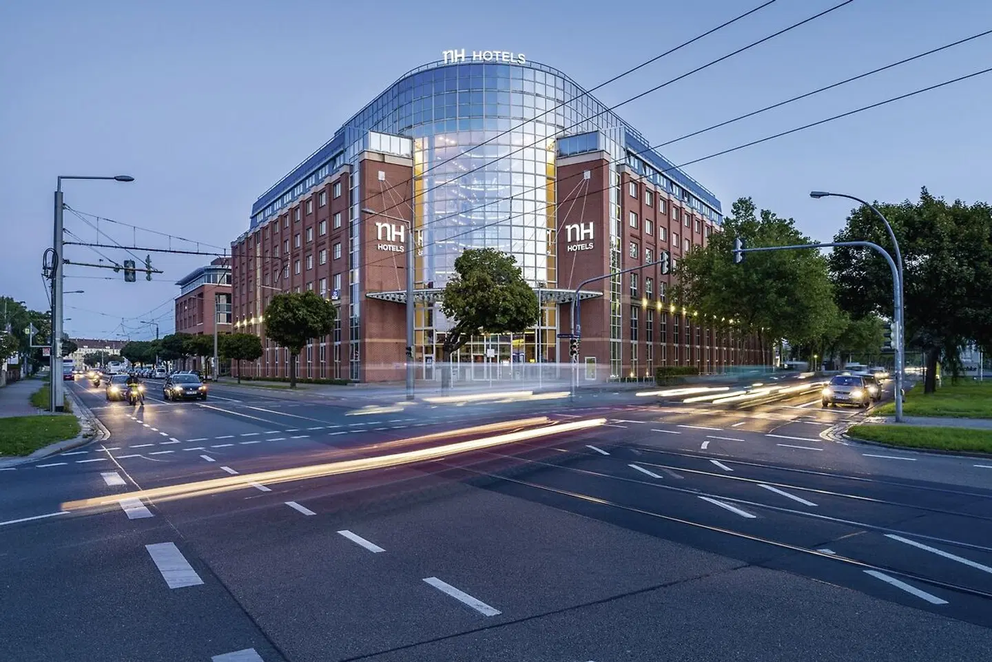 NH Dresden Neustadt EXTERIOR