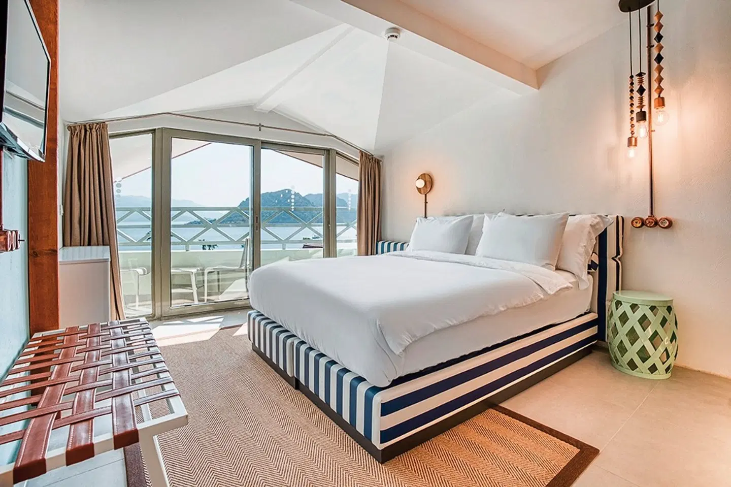 Marti La Perla ROOM_EXAMPLE