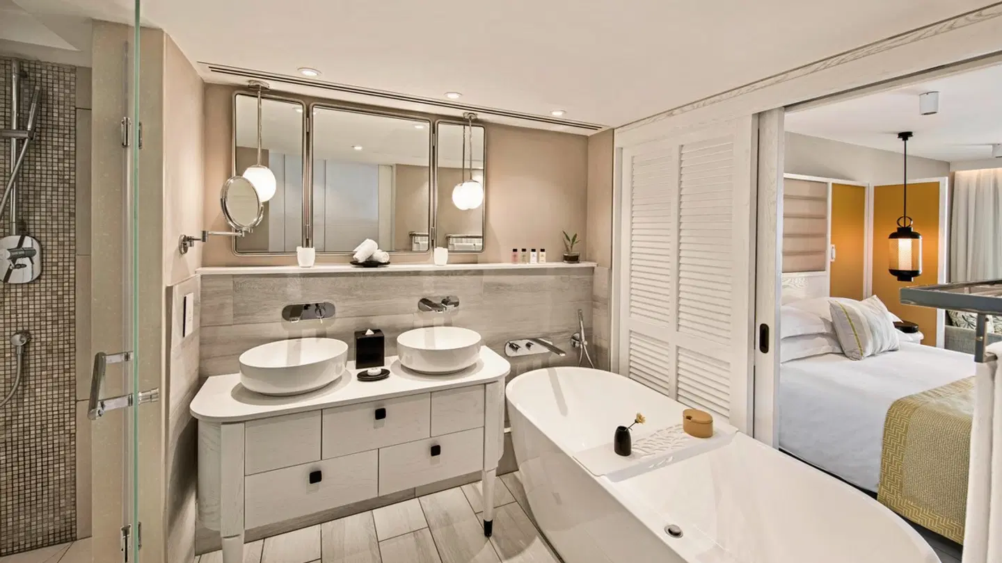 Constance Belle Mare Plage Badezimmer