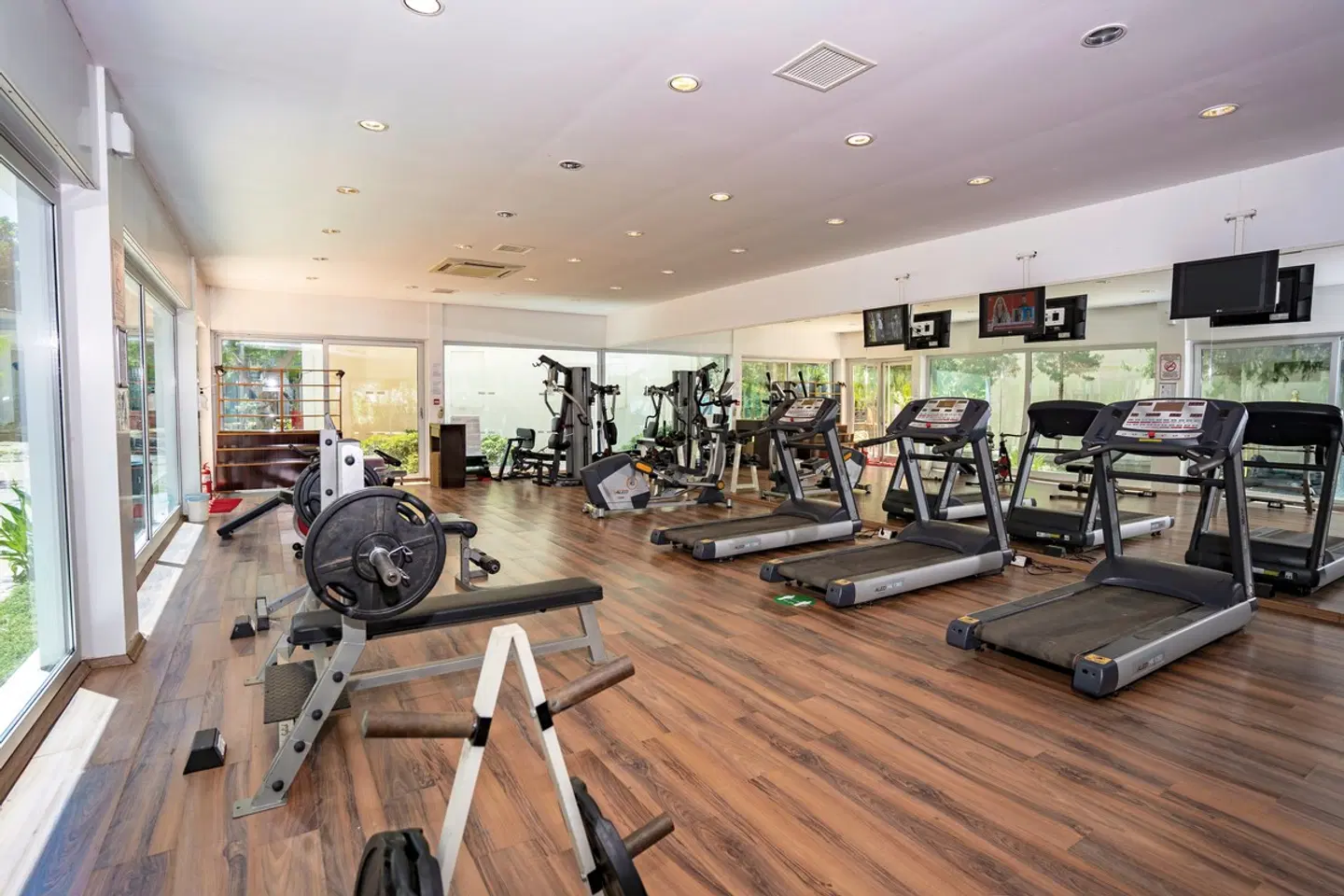 Latanya Park Resort SPORTS_AND_LEISURE