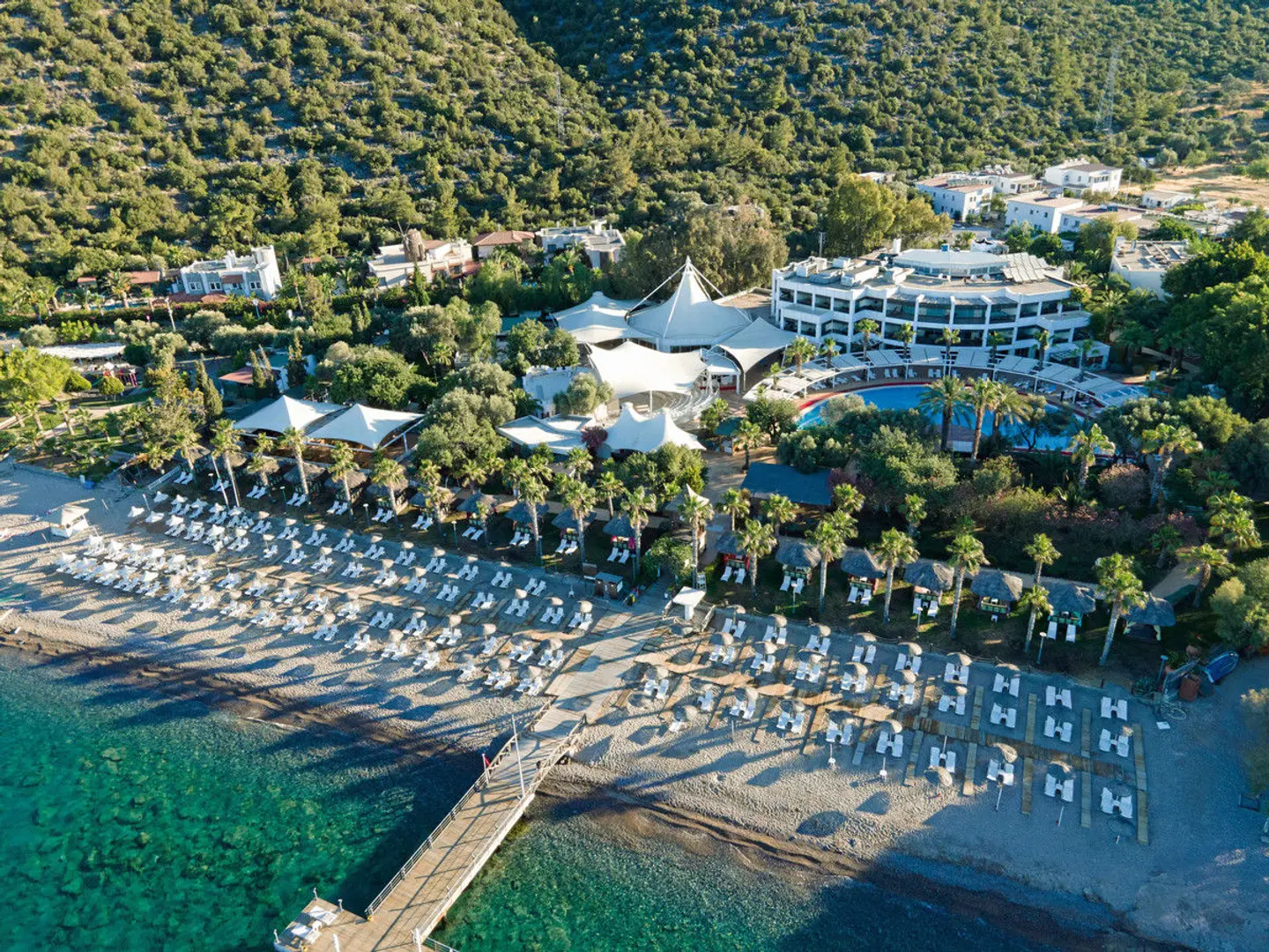 Latanya Park Resort EXTERIOR