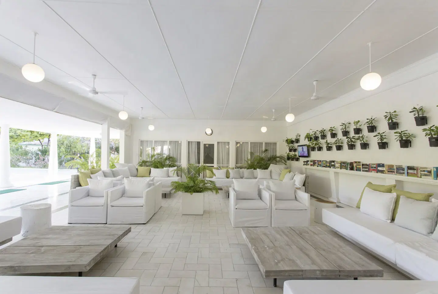 Equator Village Maldives LOUNGE_LOBBY