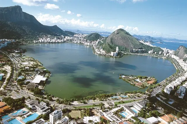 Brasiliens Seele - Kunst, Kultur & Küstenzauber LANDSCAPE