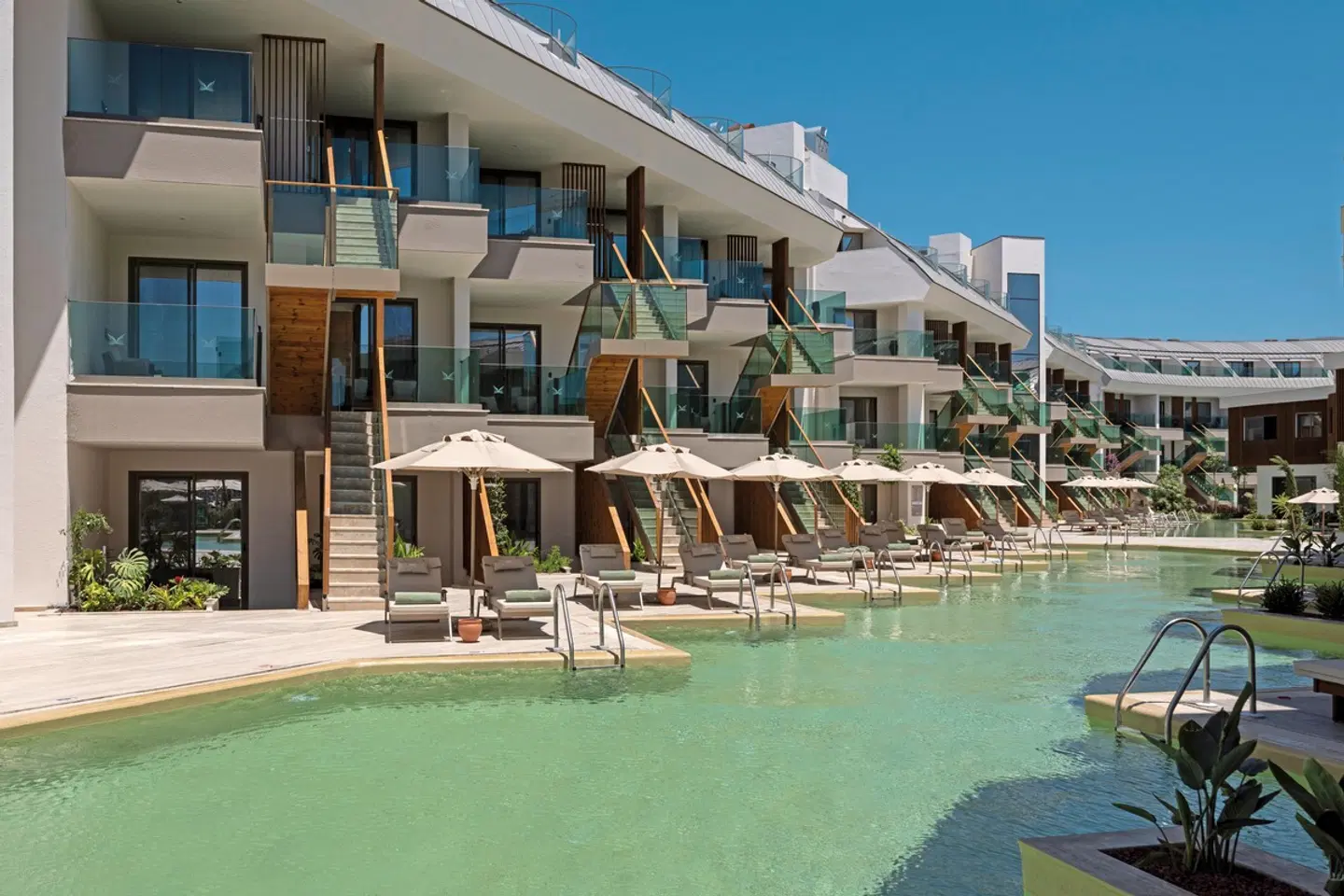 Liberty Signa EXTERIOR