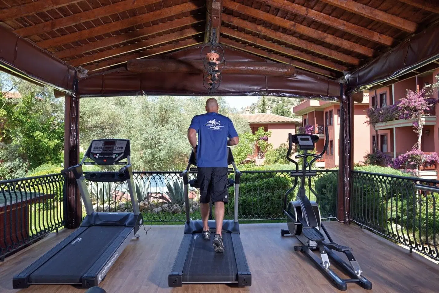 Sundia by Liberty Suncity SPORTS_AND_LEISURE