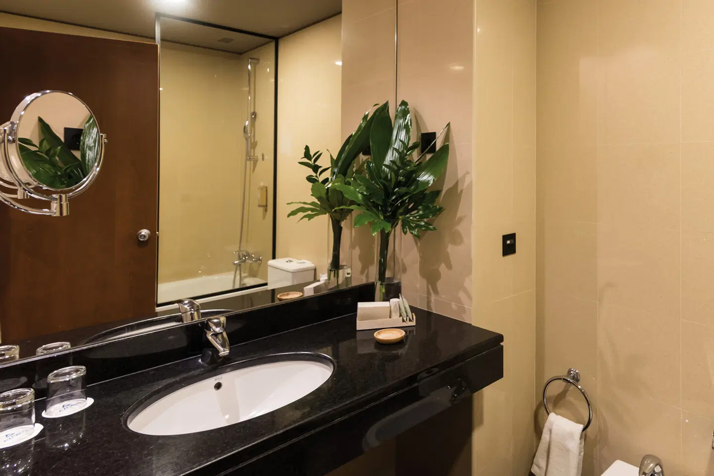 Azoris Royal Garden Badezimmer