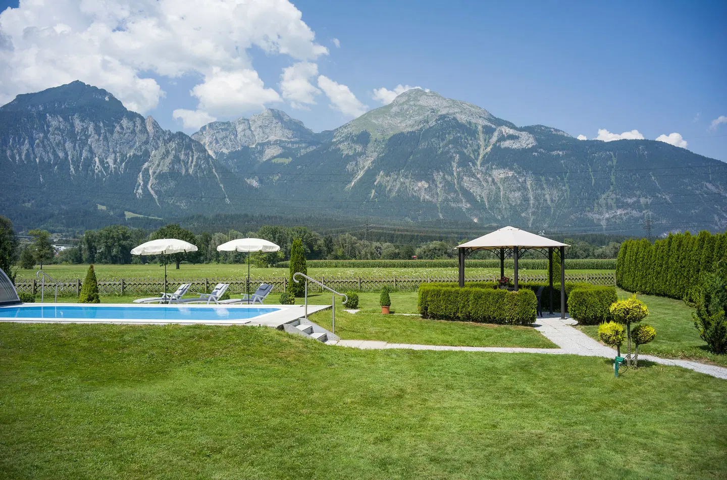 Gasthof Cafe Zillertal OUTDOOR_POOL