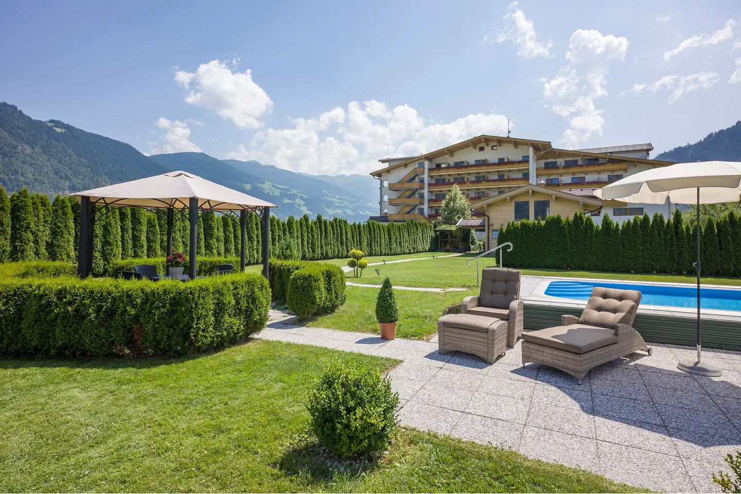 Gasthof Cafe Zillertal Garten