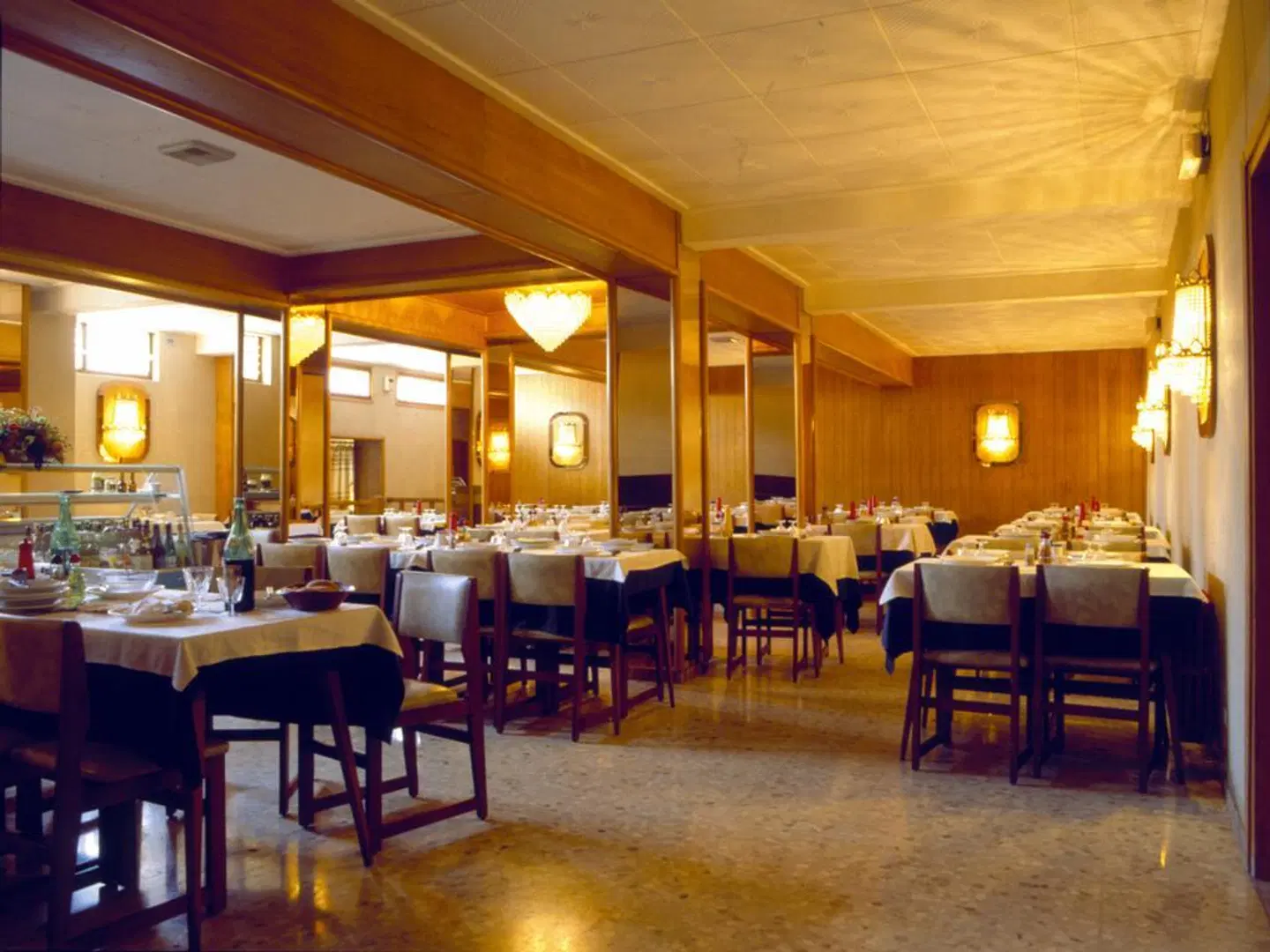 BLUESEA Continental Restaurant