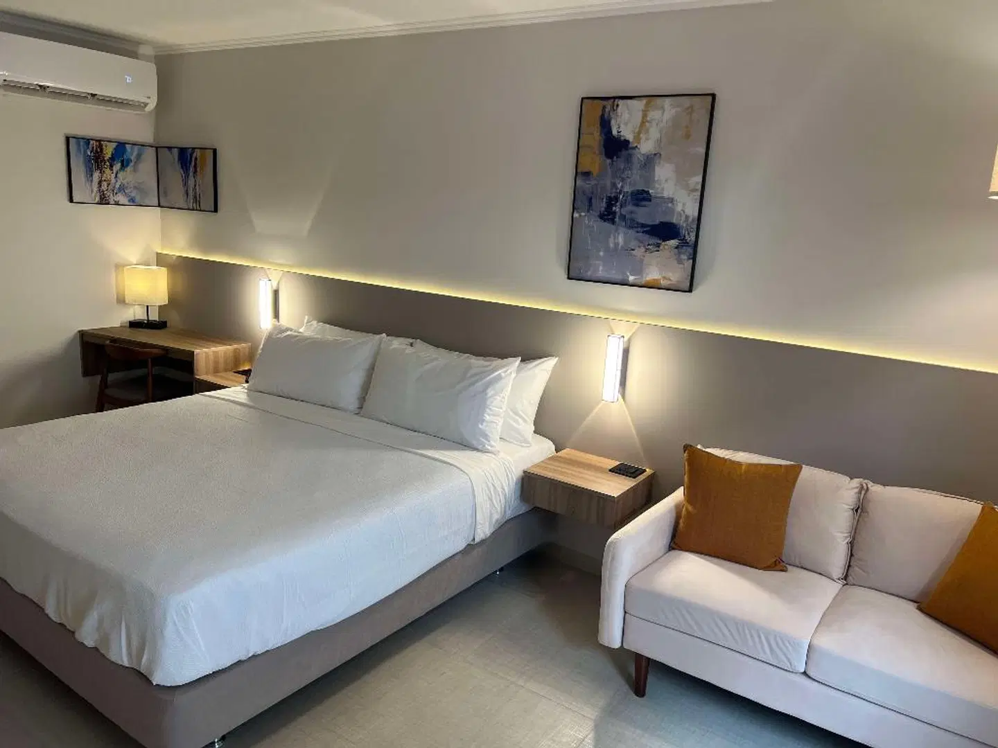 Aruba Boutique & Art Hotel, BW Signature Collection ROOM_EXAMPLE