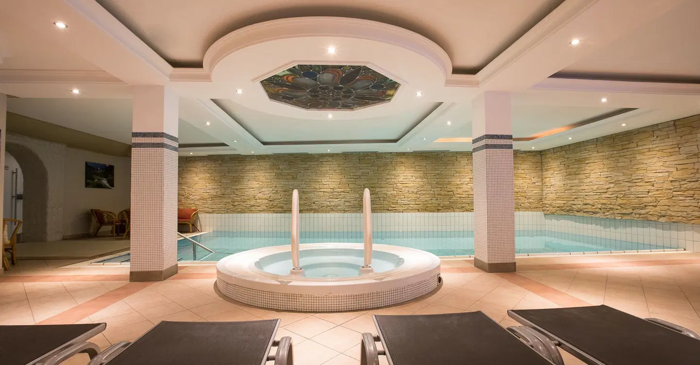 Alpenhotel Tirolerhof Badezimmer