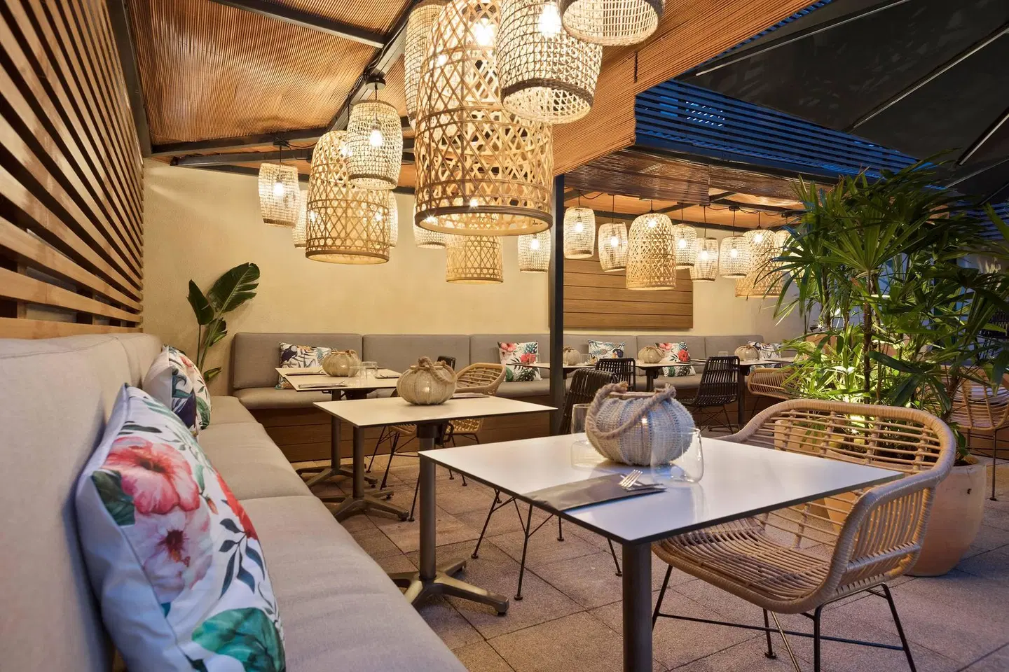 INNSiDE Barcelona Apolo Restaurant