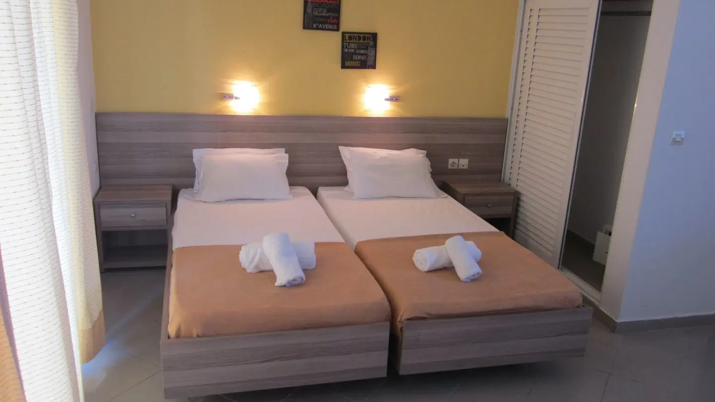 Cavos Beach House ROOM_EXAMPLE