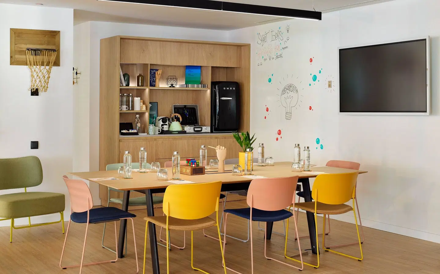 INNSiDE Barcelona Apolo Bar