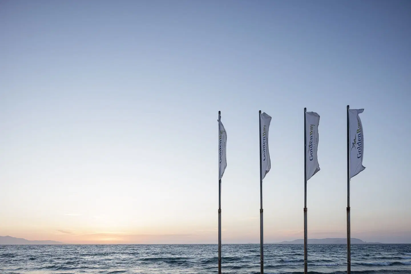 Golden Bay Boutique Hotel & Bungalows LANDSCAPE
