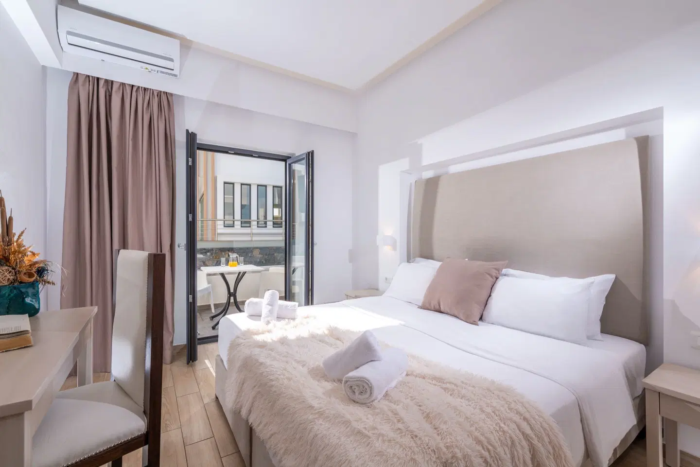 Golden Bay Boutique Hotel & Bungalows ROOM_EXAMPLE