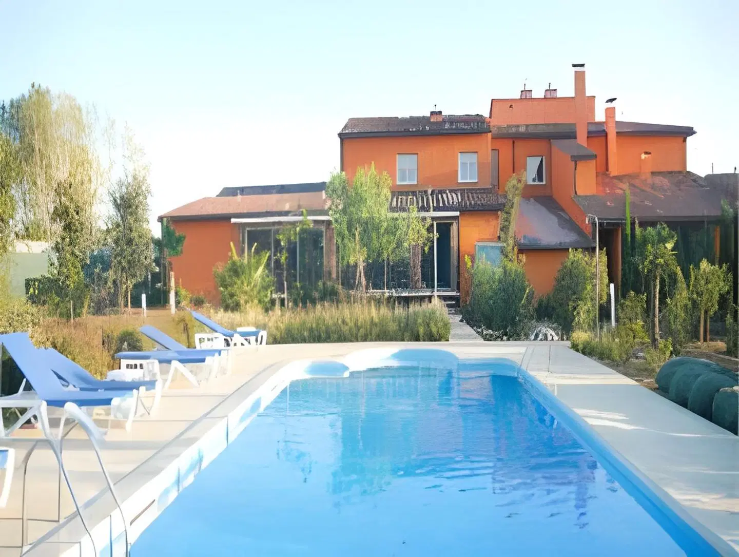 Hotel Aatu OUTDOOR_POOL