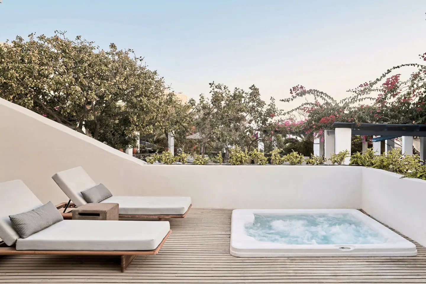 Vedema, a Luxury Collection Resort, Santorini Terrasse